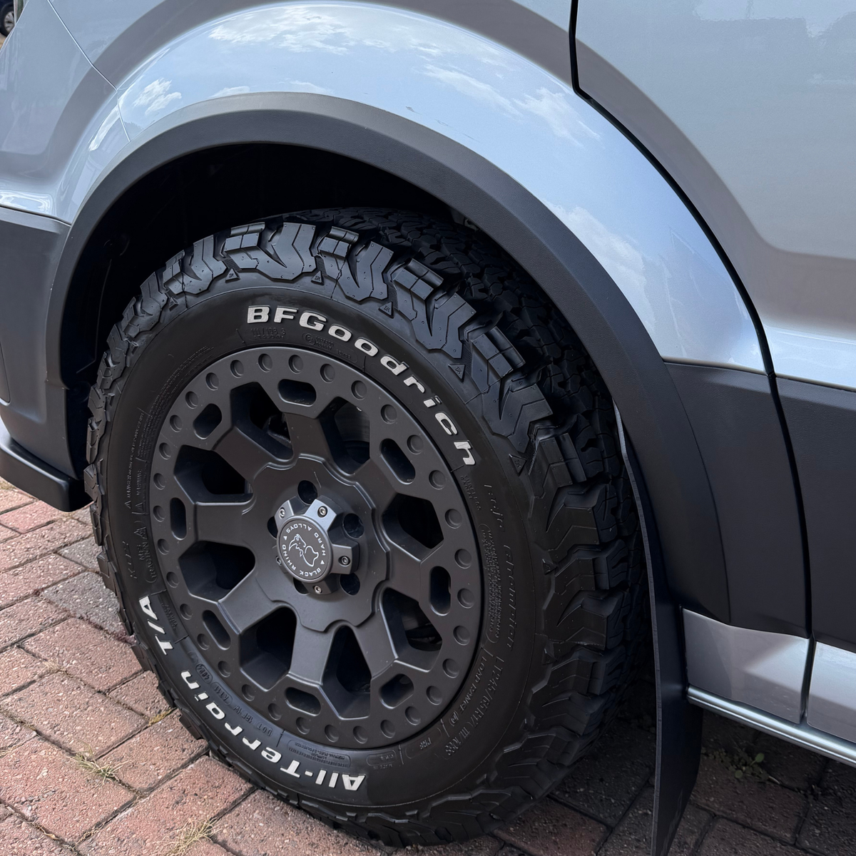 For VW New Crafter / MAN TGE Wheel Arch Trim - Textured | Van-X