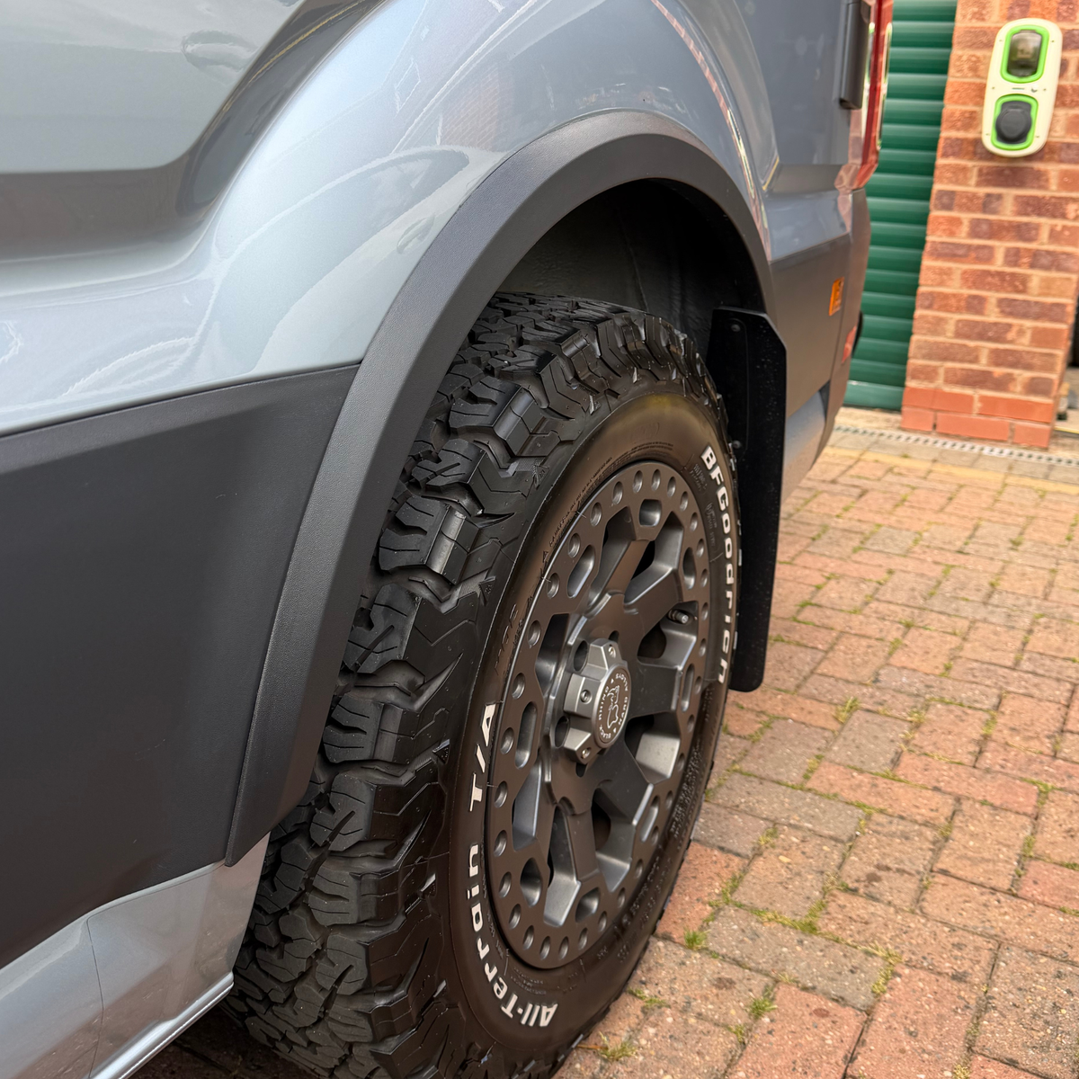 For VW New Crafter / MAN TGE Wheel Arch Trim - Textured | Van-X