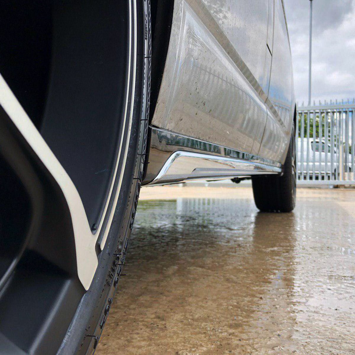 For VW T5, T5.1 SWB Side Skirts Deep Black Plastic Painted and Ready to Fit