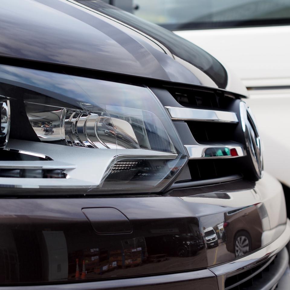 For VW T5.1 Transporter Twin-Line Front Grille Trim (4 Pcs)