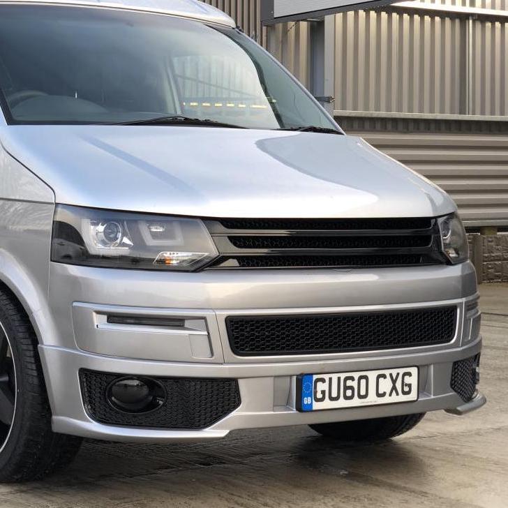For VW T5 .1 Transporter Honeycomb Sportline Front Spoiler Foglight Trims (Gloss Black)