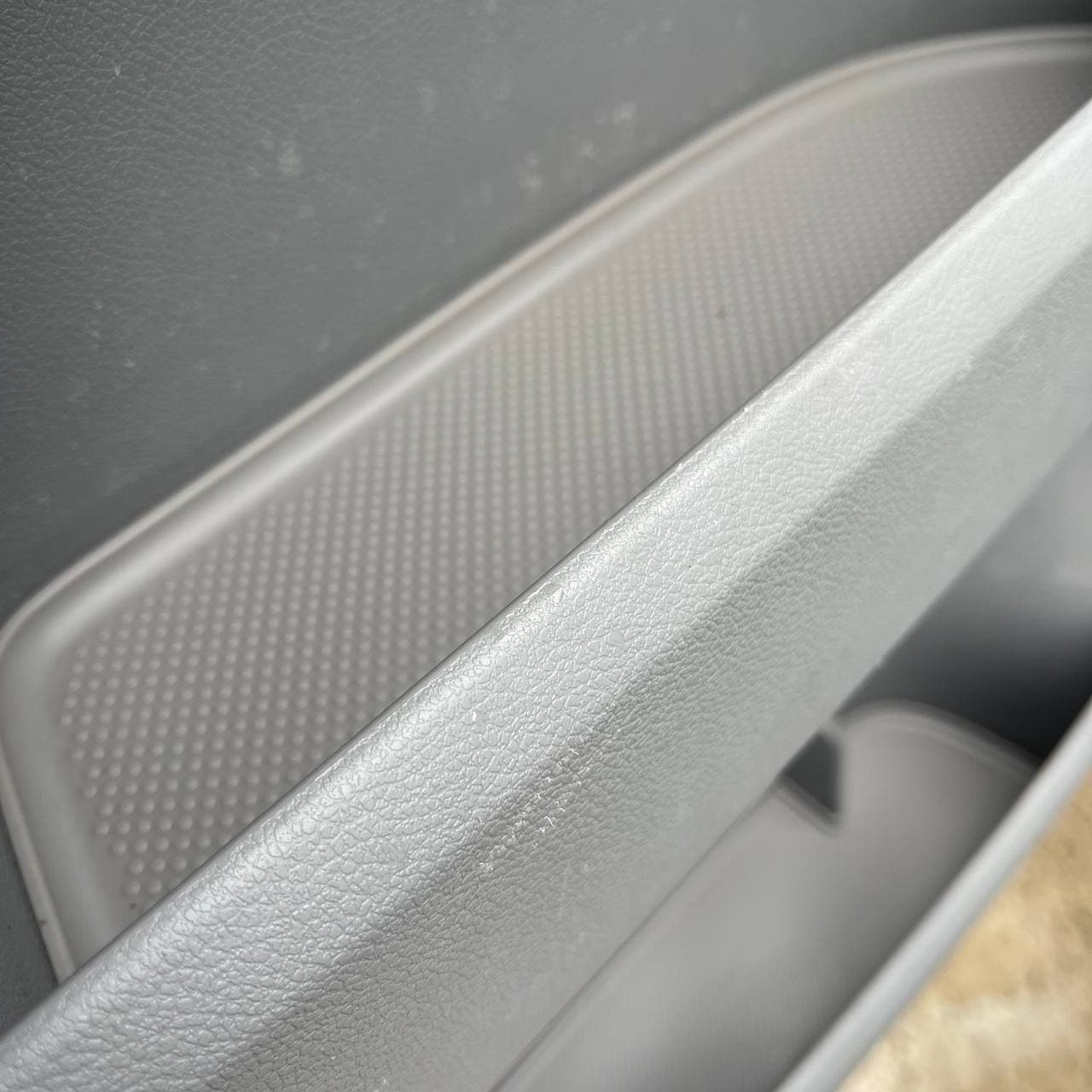 For VW T5, T5.1 Door Pocket Inserts, Rubber, Door Liner (Light Grey) Double Passenger + Driver Interior Styling