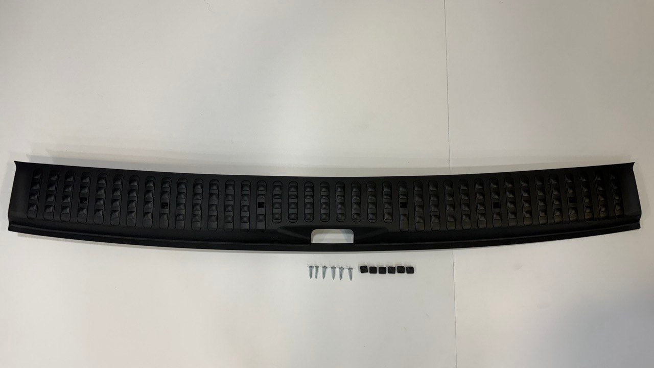 For VW T6.1 V3 Tailgate Threshold Cover + Side Step