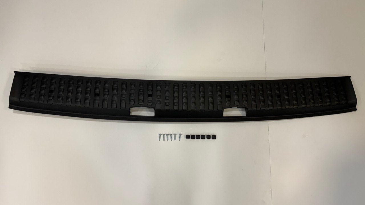 For VW T5, T5.1 V3 Barndoor Threshold Cover + Side Step