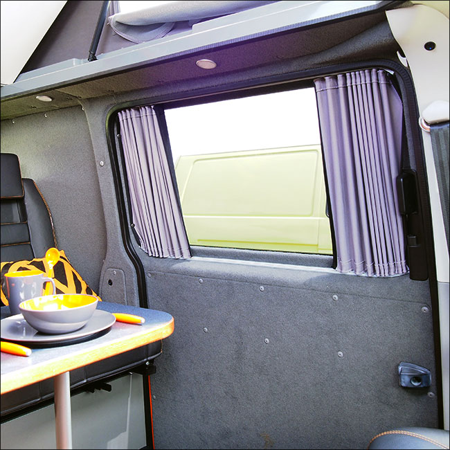 For VW T5 Van Transporter Premium Black-out,  1 x Side Window Curtain With Rail Van-X