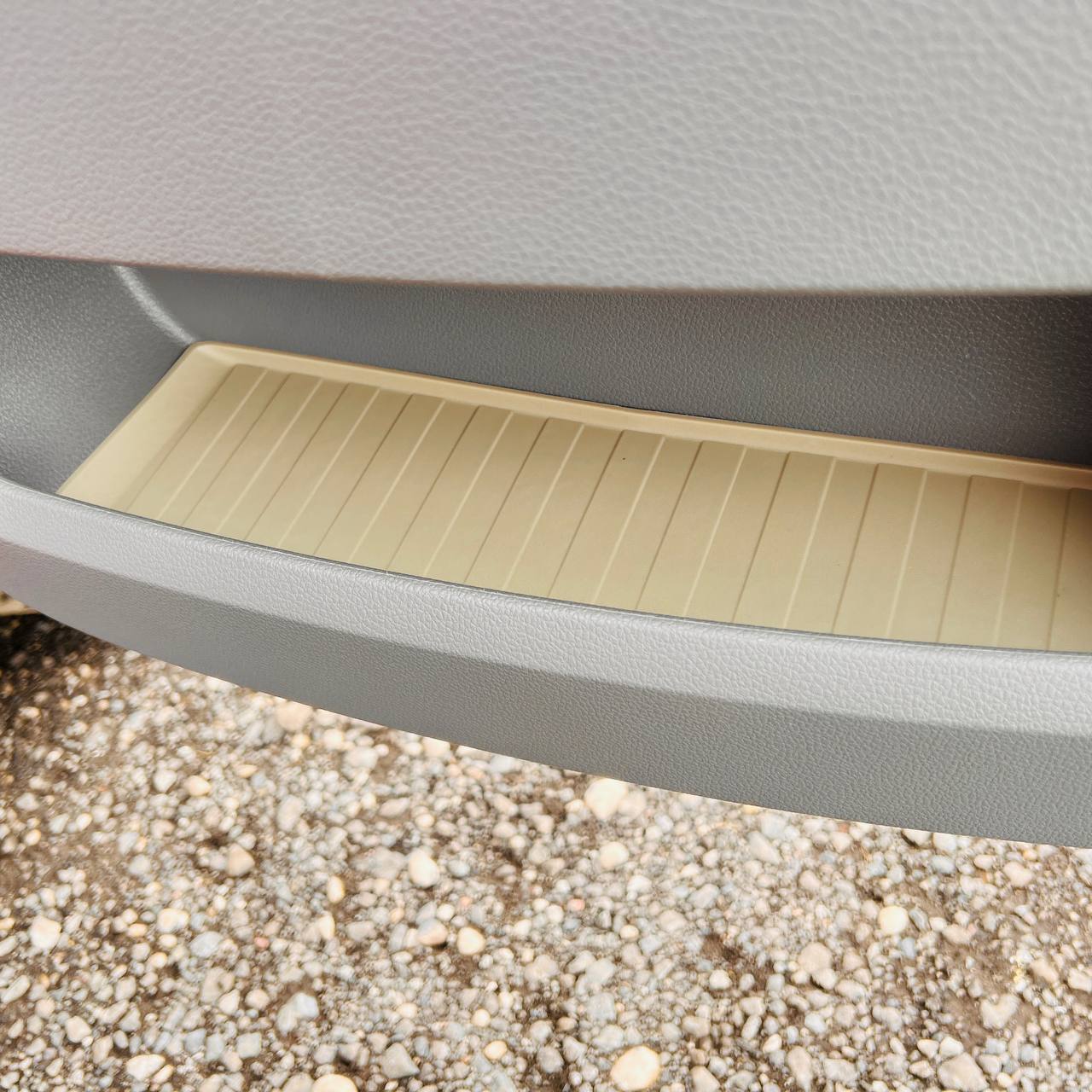 For VW Crafter New Shape Rubber Door Liner Pocket Inserts Grey